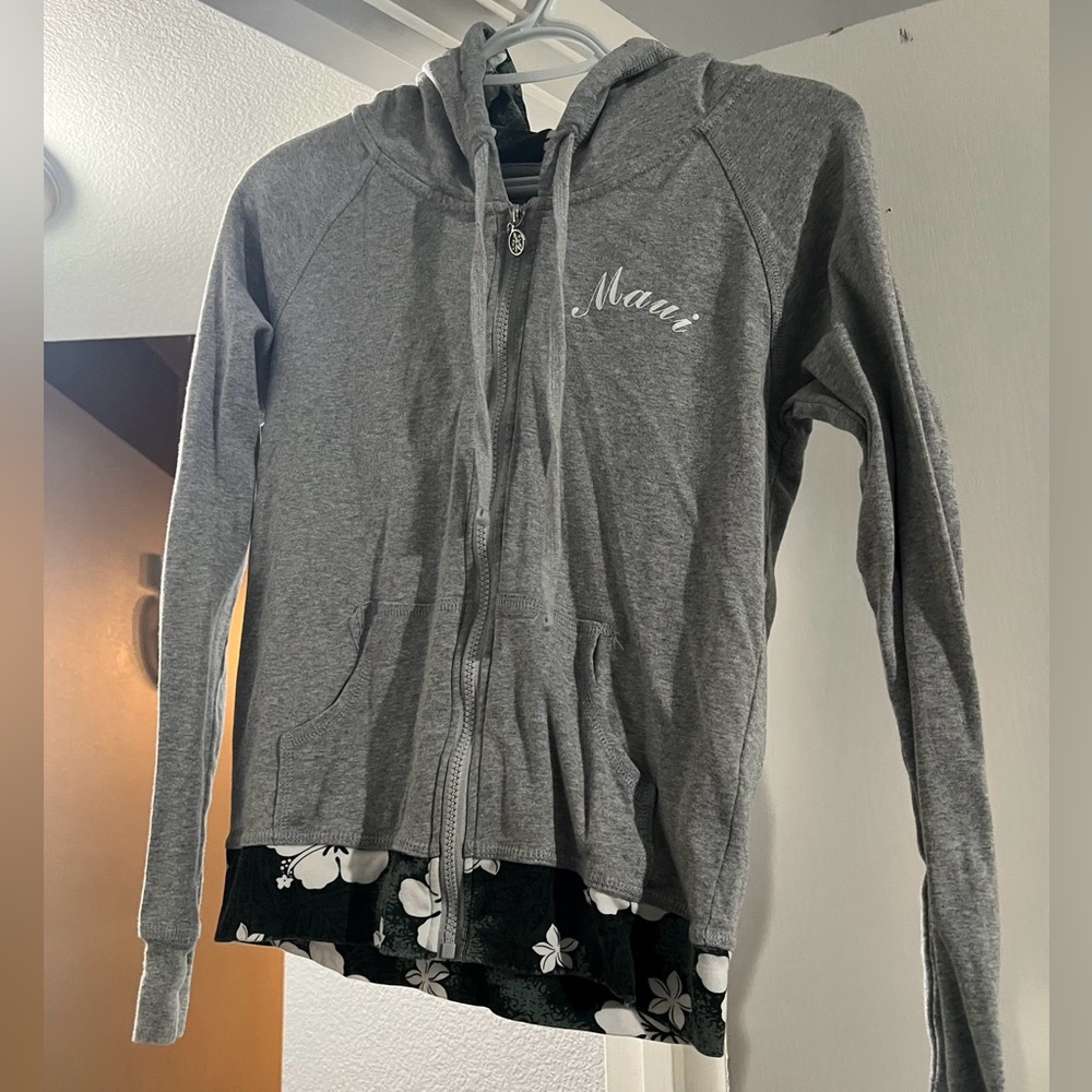Zip up sweater